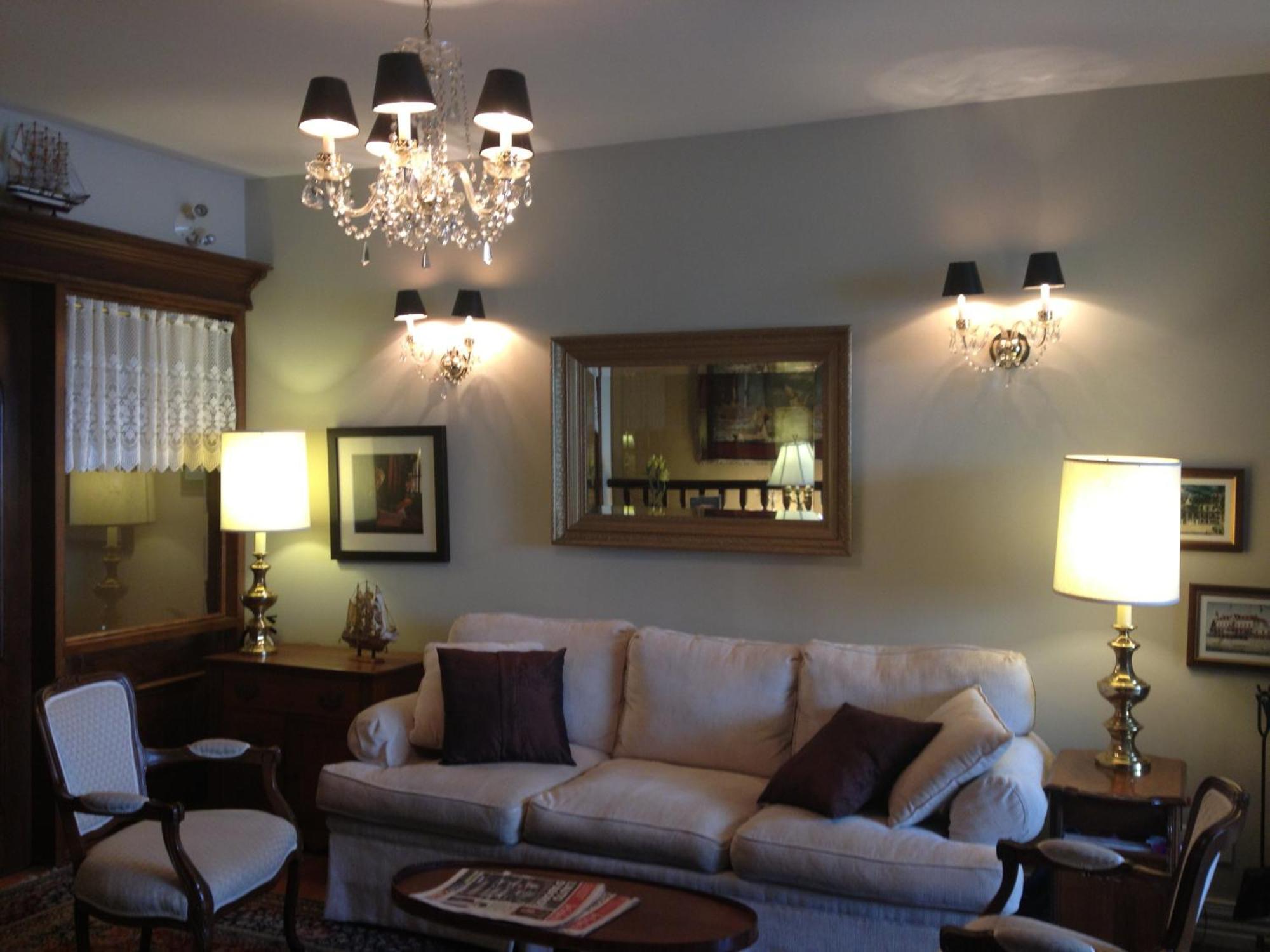 Goeliche Hotel Et Appartement Saint-Laurent-de-l'ile d'Orleans Eksteriør billede