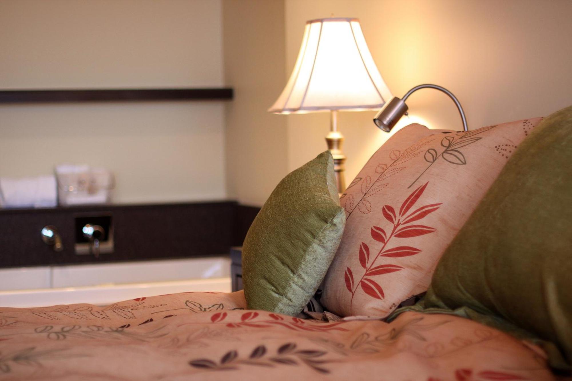 Goeliche Hotel Et Appartement Saint-Laurent-de-l'ile d'Orleans Værelse billede