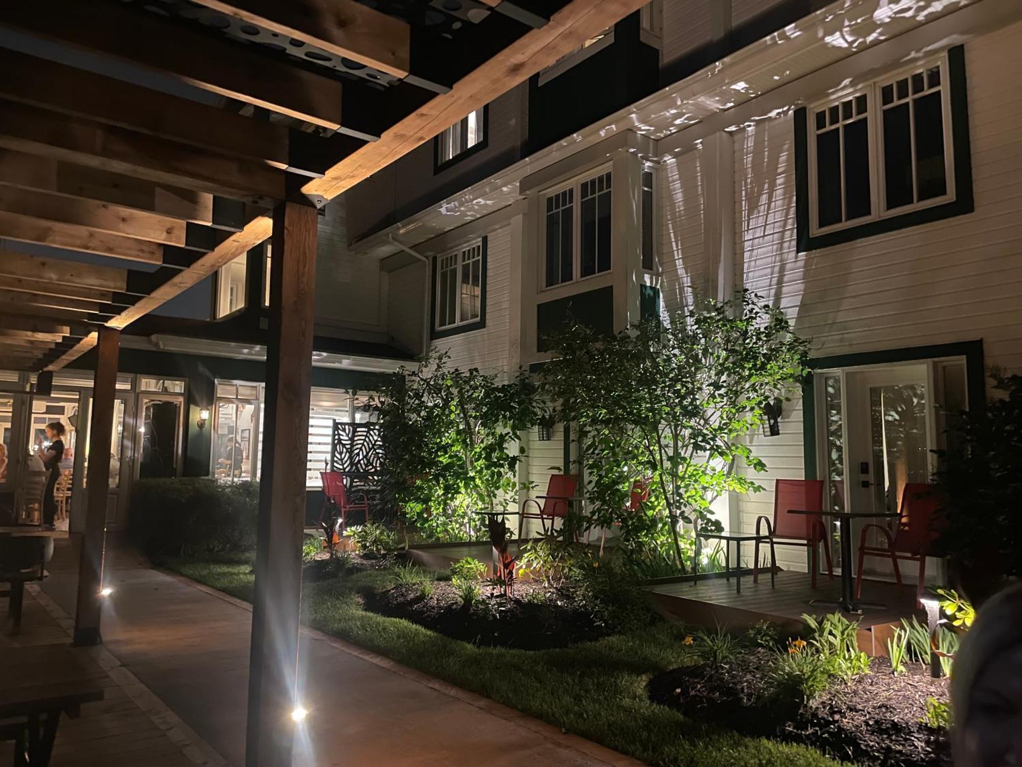 Goeliche Hotel Et Appartement Saint-Laurent-de-l'ile d'Orleans Eksteriør billede