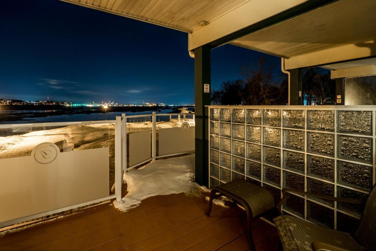 Goeliche Hotel Et Appartement Saint-Laurent-de-l'ile d'Orleans Eksteriør billede